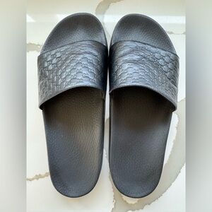 Gucci Mens Microguccissima Slides - Sz 11